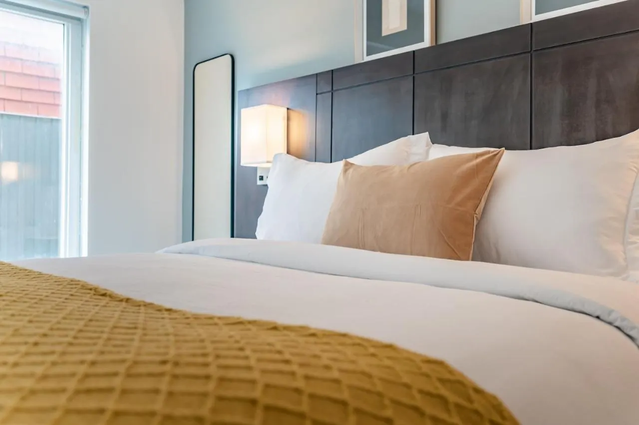 Kensington Market Apartments contacts